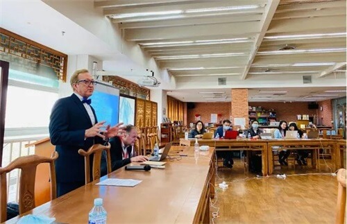西安沣东中加学校：集团升学圆桌派，助学生站上世界舞台