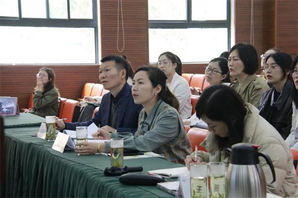 杭州市实验外国语学校联合教研共成长，智慧分享同远航