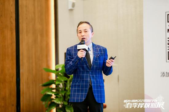 卡迪夫牟晓峰 - 优质化的国际学校应注重双学籍教学