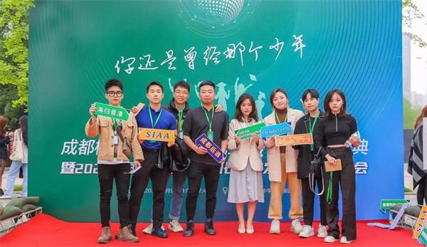 19届成都树德中学国际部学子重返校园！