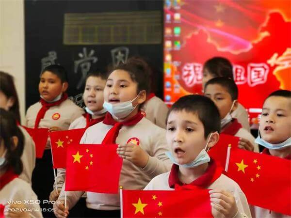 新疆大光华国际学校庆祝中国共产党成立100周年红歌比赛！