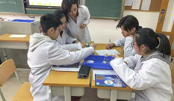 成都市西雅美途外国语联合学校 ：同样的课程内容，西雅美途有独特的教学方式