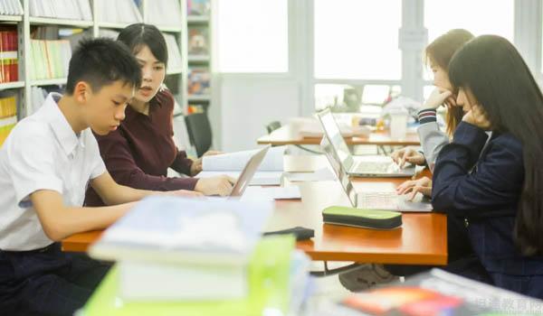 深圳博纳国际学校 ：为什么选择深圳博纳？清华家长这样说
