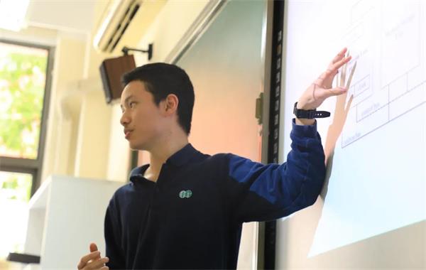 科技嘉年华——2021年上海世界外国语中学科技节展示！