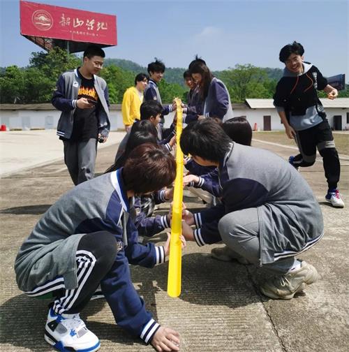 湖南长沙同升湖实验学校国际部开展”学党史”活动