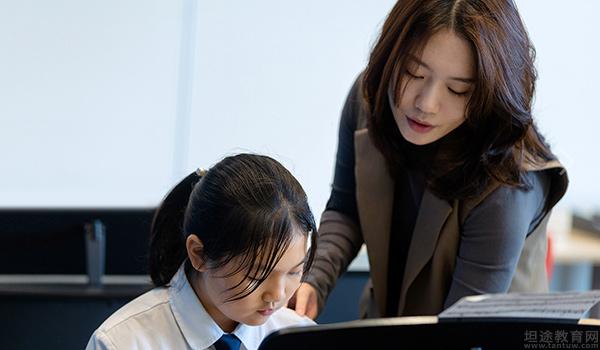 金华新东方双语学校 ：请问，金华新东方双语学校怎么样？
