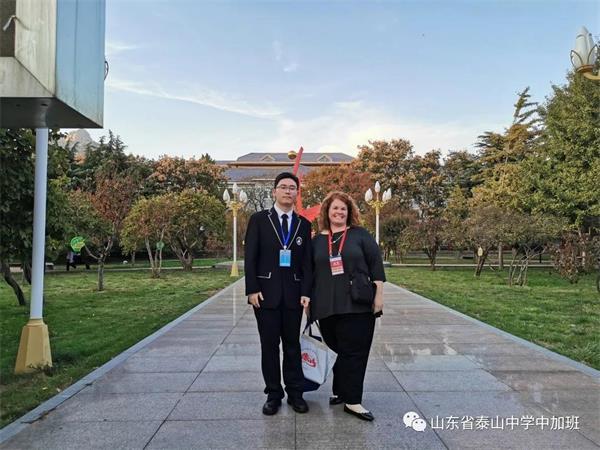 山东省泰山中学中加班同学被美国、加拿大世界顶尖名校录取！