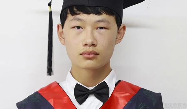 郑州四中国际部 ：郑州四中国际部中加班优秀学子收到名校offer