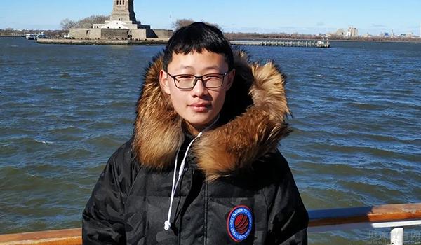 郑州四中国际部 ：郑州四中国际部中加班优秀学子收到名校offer