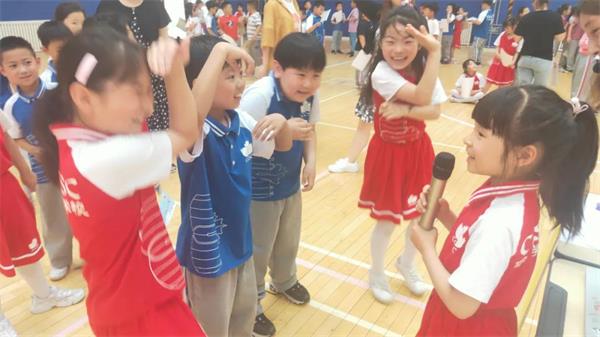 西安沣东中加学校小学部英文单词拼写嘉年华活动 