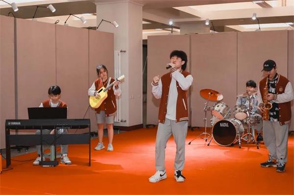 北京王府学校“青年外交官项目”开幕式成功举办！