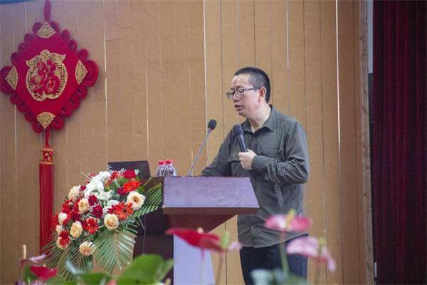 成都七中国际部2020-2021学年度立志成才集中教育活动