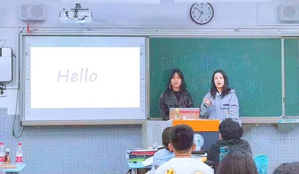 郑州一中国际部 ：郑州一中国际部首届艺术设计大赛活动成功举办