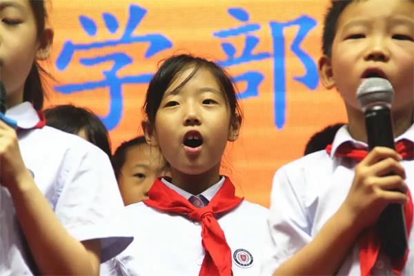 北京力迈中美国际学校庆祝建党100周年诗歌朗诵活动