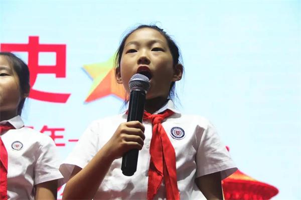 北京力迈中美国际学校庆祝建党100周年诗歌朗诵活动