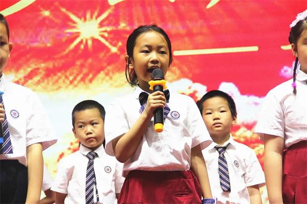 北京力迈中美国际学校庆祝建党100周年诗歌朗诵活动