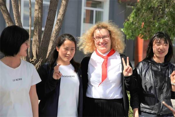 记北京力迈中美国际学校赴哈里哈小学手拉手活动！