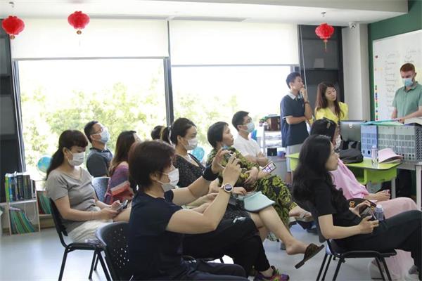 “承上启下”的初中阶段怎么学？深圳IPC国际校区与您分享