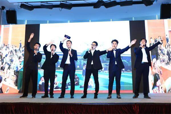 上海融育学校2021毕业典礼隆重举行！