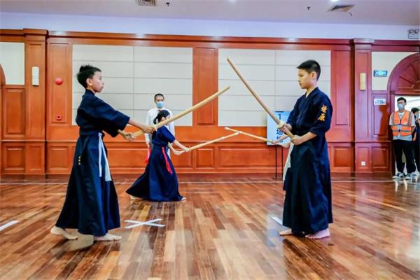 上海市燎原双语学校冠军、八强、一等奖，“非常学院”又获奖 