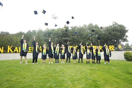 海淀凯文2021届毕业典礼 - 美综合类大学Top40录取率80%