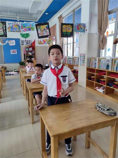 兰州碧桂园学校小学部召开“杜绝校园欺凌”主题班会