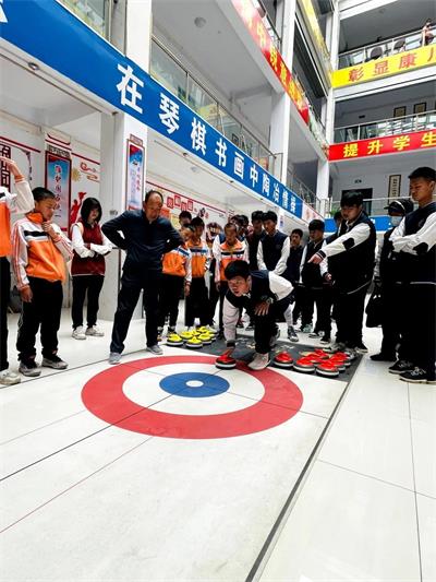 武汉海淀外国语实验学校这109人，感动了《学习强国》！