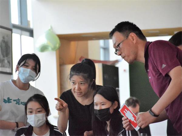 北京四中国际课程佳莲校区机甲机器人比赛！