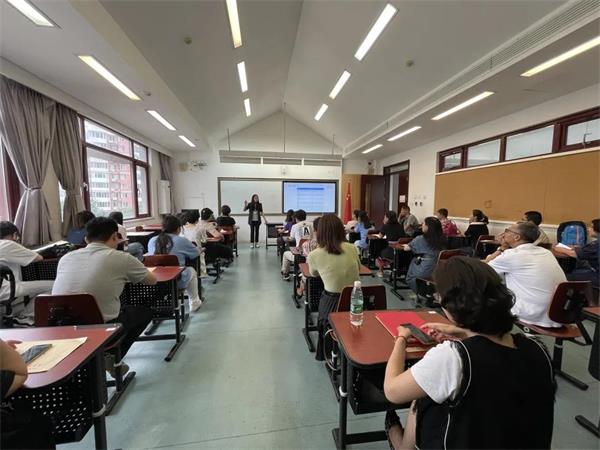 继往开来，北京市第三十五中学国际部新高三项目入班家长会