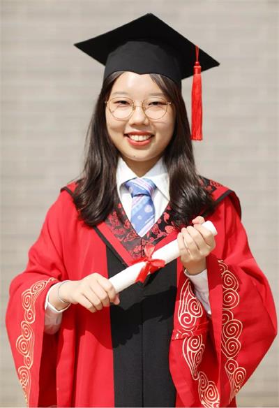 北京市二十一世纪国际学校学霸女孩圆梦公立常春藤