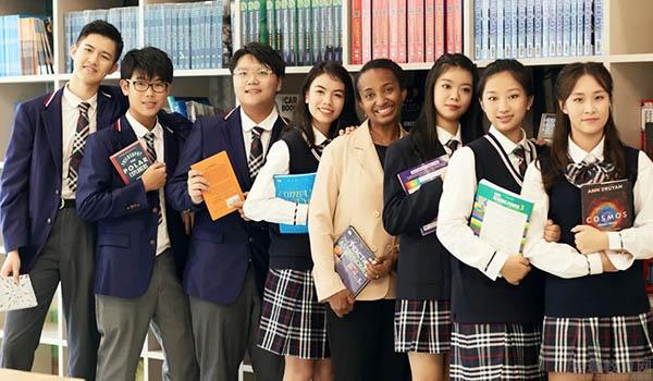 深圳瑞得福国际学校 ：深圳瑞得福国际学校学费一年多少钱？