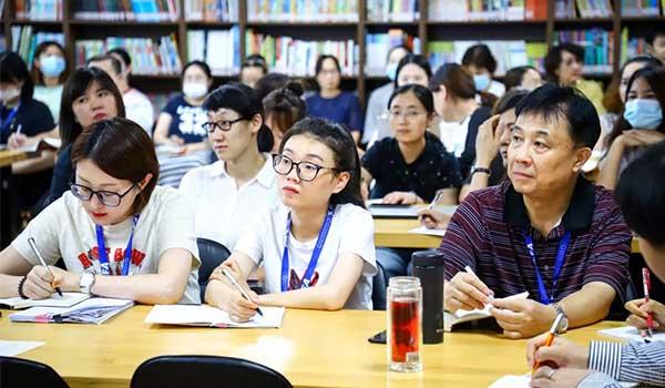 北京市新府学外国语学校 ：“新”声夺人！来看北京新府学师资怎么样