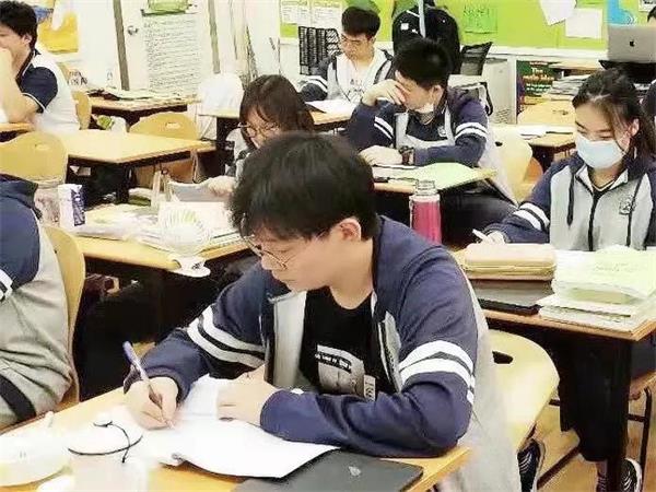 北京市二十一世纪国际学校的他“冲进”波士顿大学！