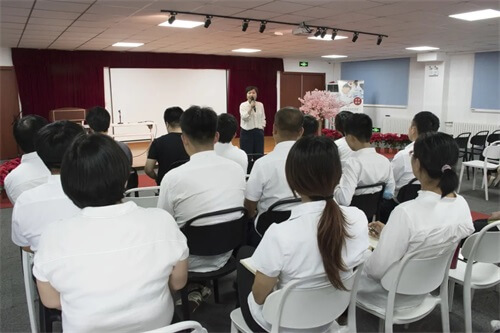 天津格瑞思全体教师全力做好新学期开学前准备工作
