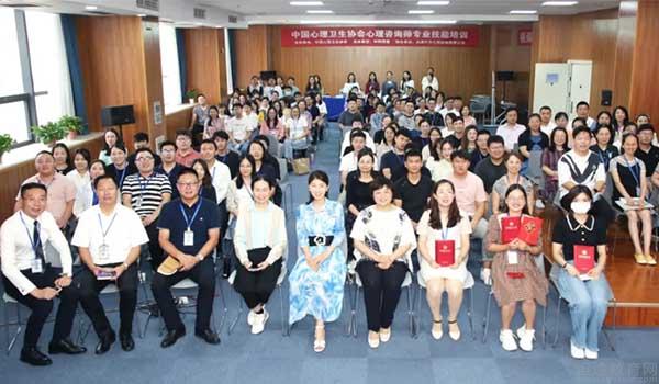 天津六力国际学校 ：武林大会！来看天津六力教师风采