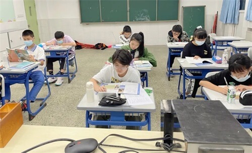 新学年，成都七中万达学校国际部的课程学什么？