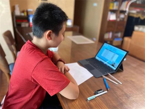 2021上海中学国际部国际青少年科学奥林匹克竞赛获奖喜报！