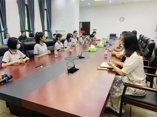 宁波赫威斯肯特学校“牵手”中科院材料所，为肯特学子开拓更广的资源和平台