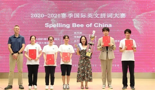 喜报：上海田家炳中学国际课程中心学子在SPBCN团体赛全国总决赛中荣获第三名！