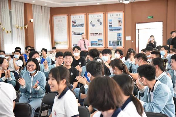 北京市第八中学国际部社团招新 | 精彩生活从“新”开始