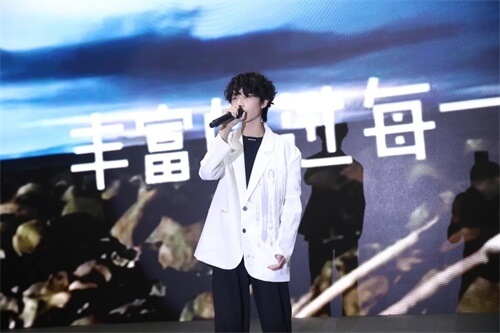 浙江常春藤国际高中SUMMER STAR：歌舞青春，有你最精彩