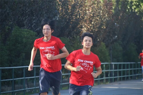 Terry Fox Run：一场象征爱与希望的“红色浪潮”再度席卷中加枫华国际学校