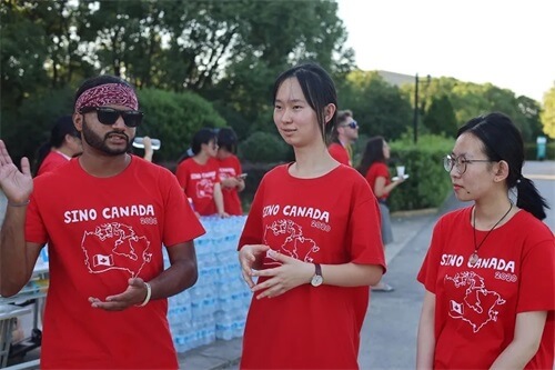 Terry Fox Run：一场象征爱与希望的“红色浪潮”再度席卷中加枫华国际学校