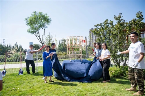 成都巴德美际学校木工课：奠基开工，带孩子们建一座房子
