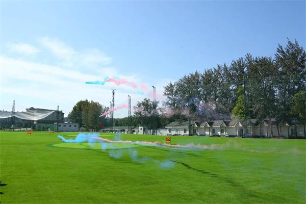 北京爱迪国际学校&中高协南山高尔夫球学校高尔夫项目正式启动！