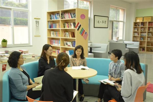 威海实验外国语学校【教研视导】专家把脉课堂，助力教师成长