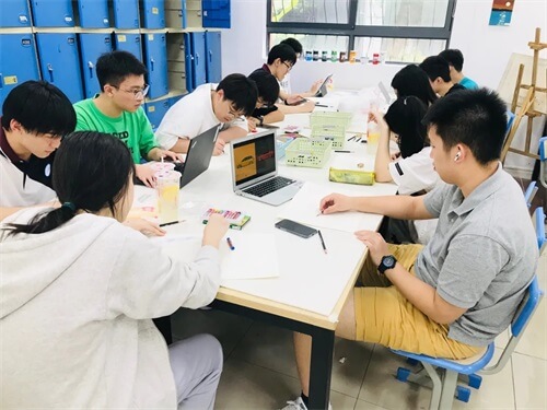 揭秘上海光华学院美高校区的双语艺术课程