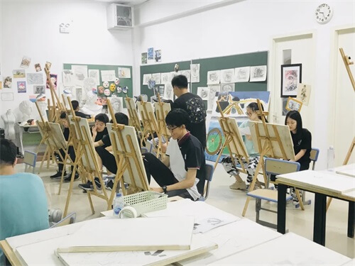 揭秘上海光华学院美高校区的双语艺术课程