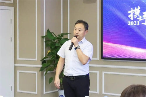 热烈祝贺南昌力迈（国际）学校新一届家委会正式成立