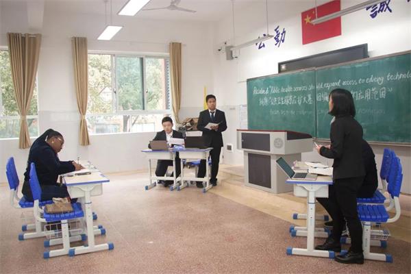 长沙雅礼中学国际部2021-2022年全国中学生演讲与辩论赛第一轮